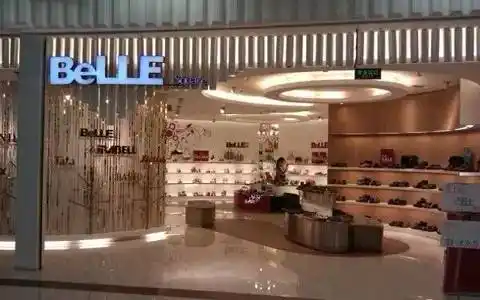 很长一段时间内只要买女鞋,十有八九会买到百丽和它旗下的品牌