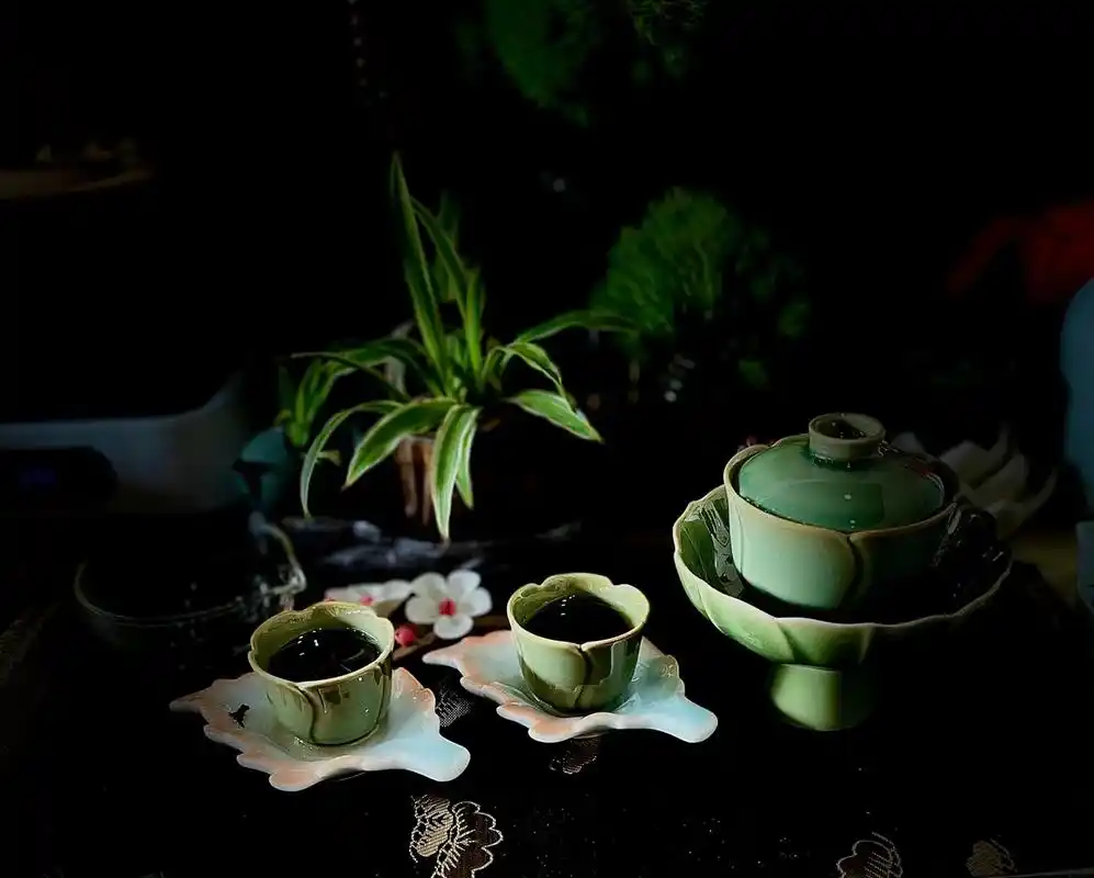 今日分享 #潮汕功夫茶 #器物之美 #静享时光 #唯美意境 - 抖音