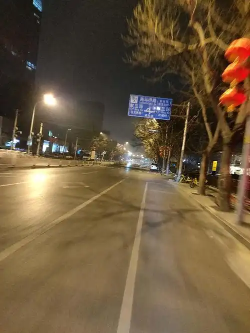 走廊,黑夜,诡异 马路,街拍夜景 下雪,路灯,小区,夜景 楼梯,绚丽,夜晚