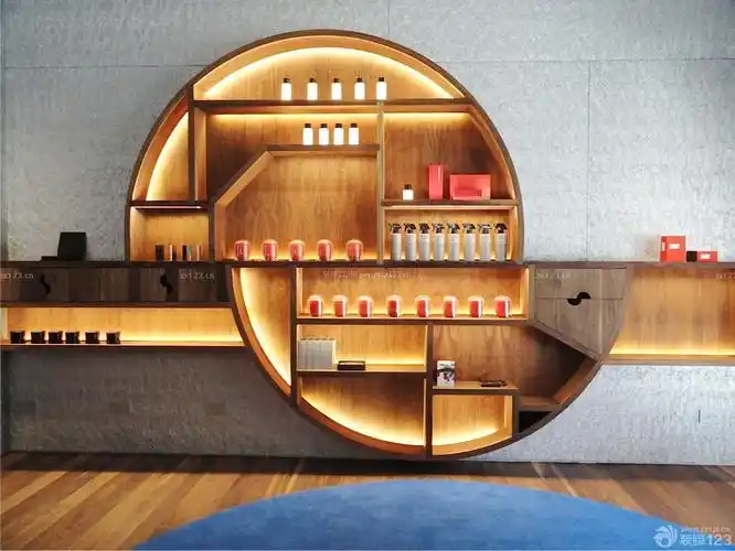 创意化妆品店装修展示架设计图片大全