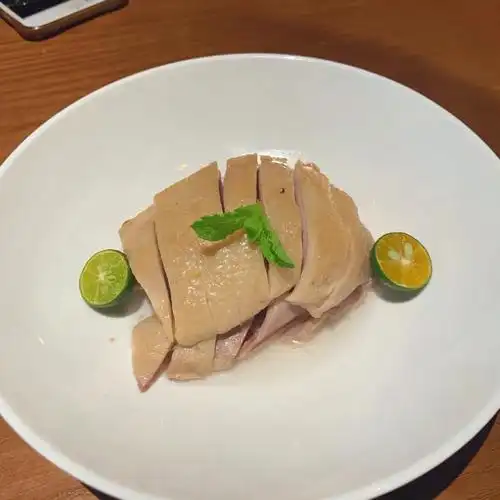 平价黑珍珠地道金陵菜南城燕归楼