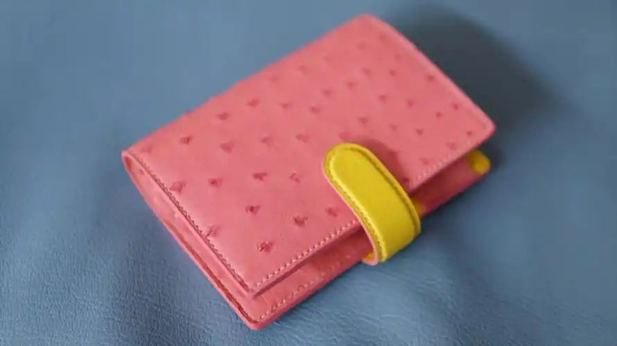 手帐粉色鸵鸟皮a7