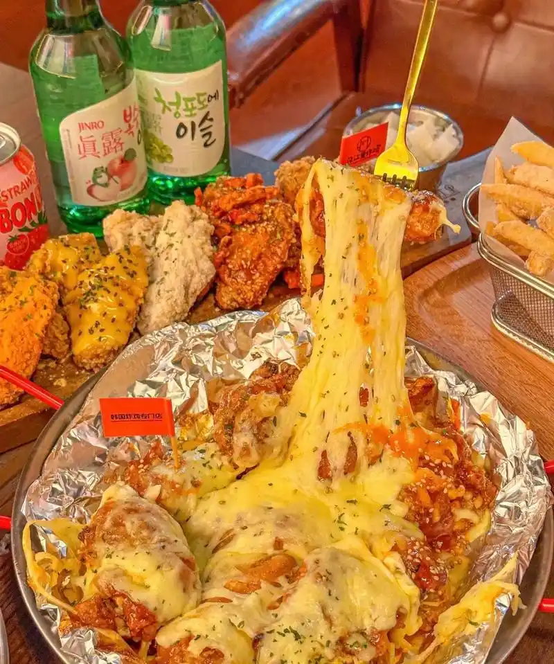 汉江里芝士炸鸡锅你不会还没吃过吧