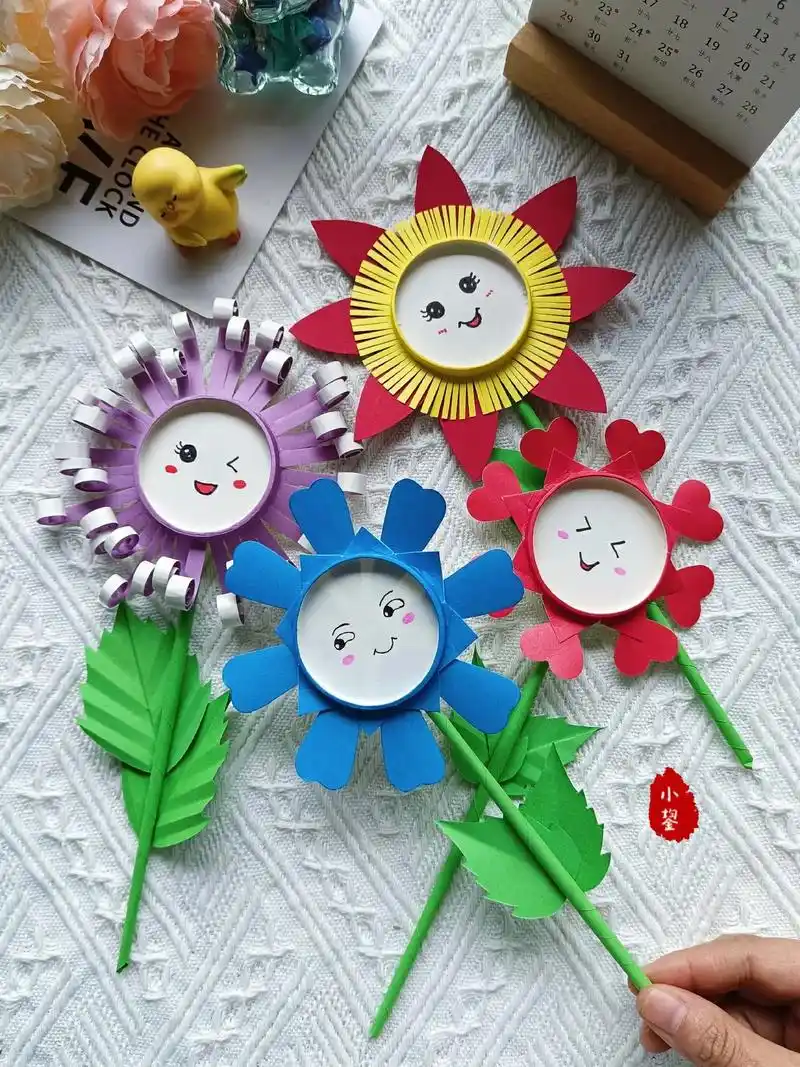 就可以做出漂亮的小花朵,简单又好看#纸杯花朵#幼儿园手工 #春天你好