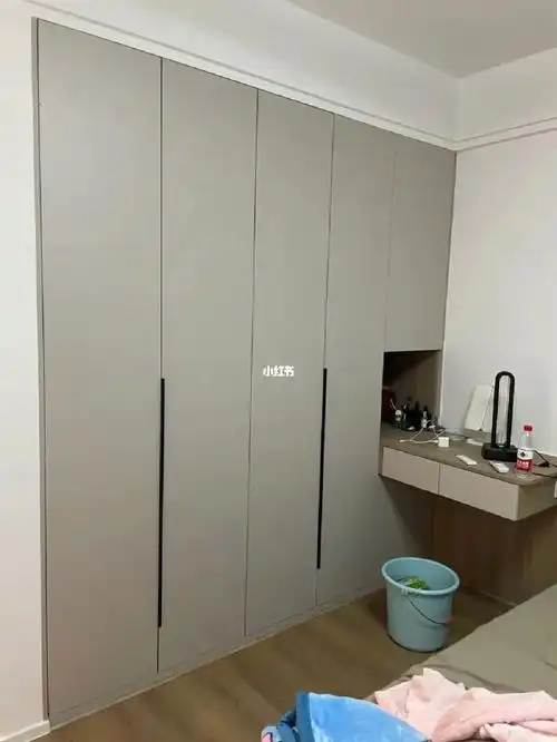 衣柜带梳妆台.极简设计手法.简单好看