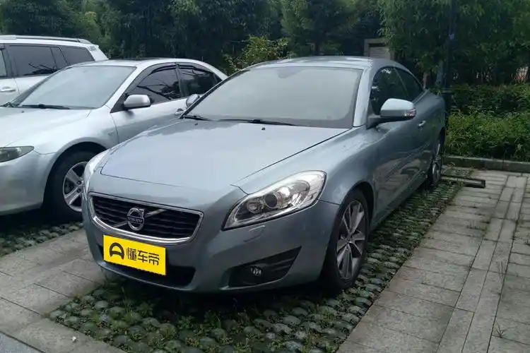 沃尔沃c70(沃尔沃 跑车)