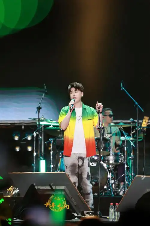 张云雷加盟长江森林音乐节##张云雷 陪你到白首