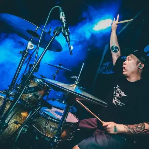 仙童乐队排练中 http://t.cn/.