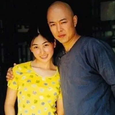 【图】张铁林现任老婆近照曝光 传因惧怕老婆不认私生女