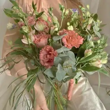 拿花头像女高清不露脸手拿花的女生头像图片