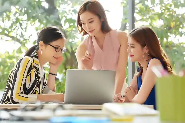 职场礼仪方面有哪些小故事关于家庭礼仪的故事