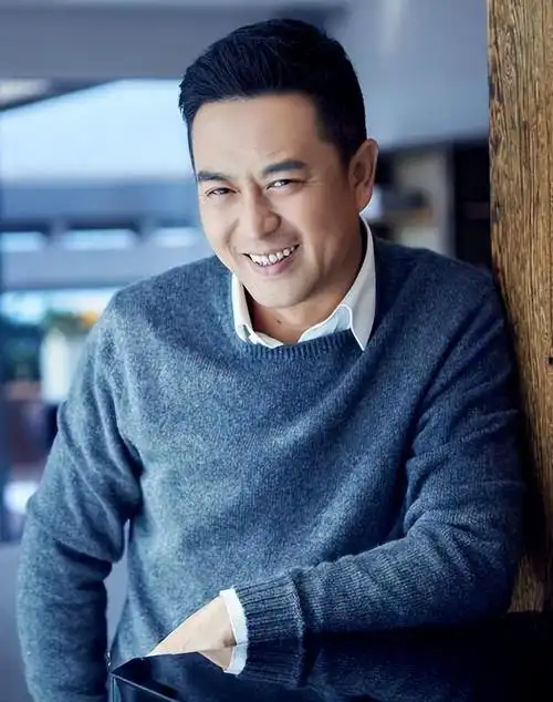 1995年,张嘉译终于等来一个机会,在电视剧《道北人》中演主角,可是