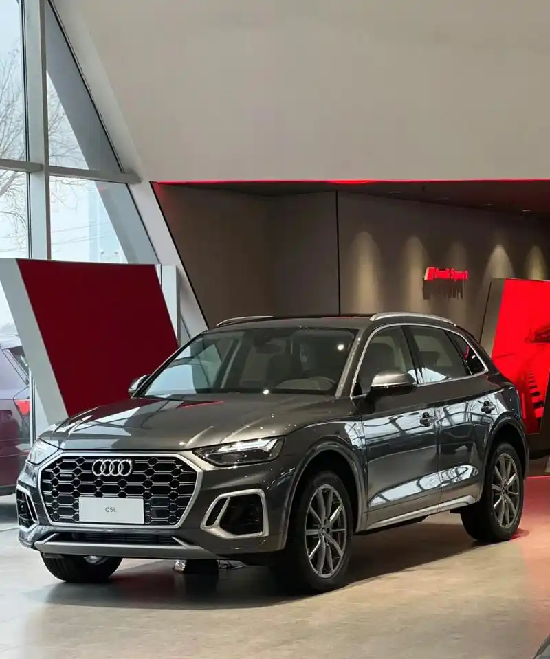 奥迪q5l 细节配置再优化!