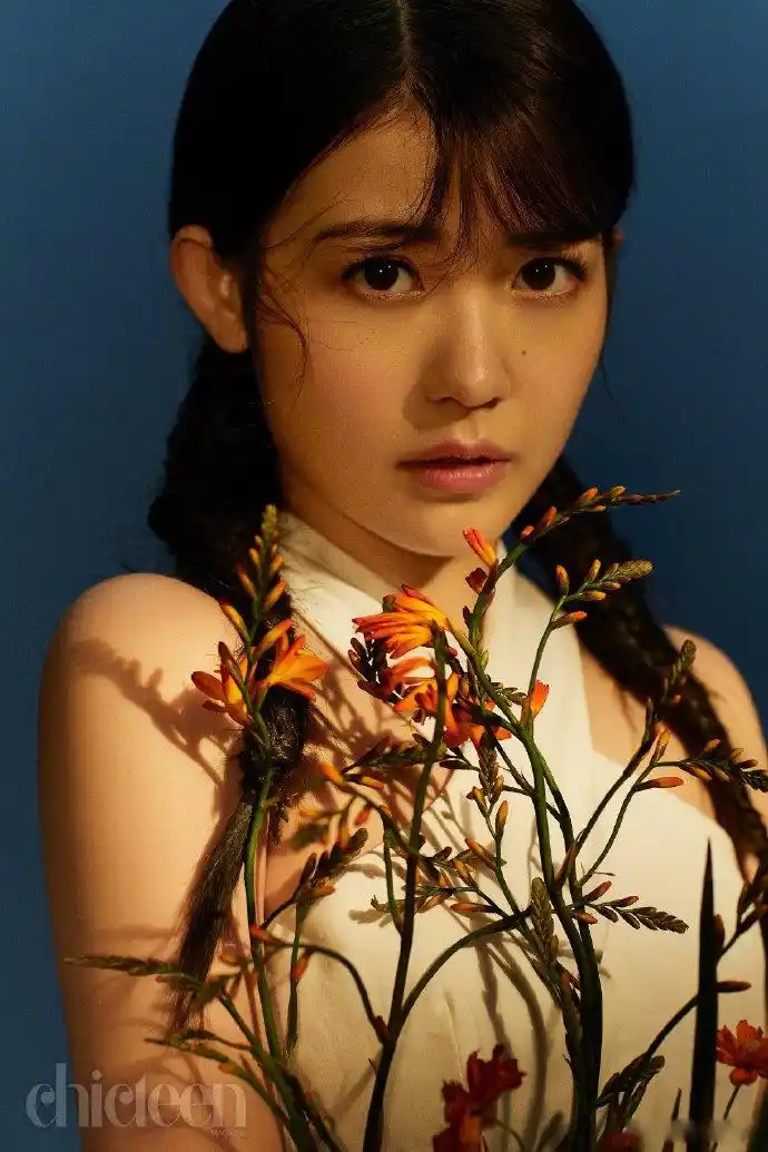 赖美云 ,未来的你会拥有更多属于自己的王冠,生日快乐