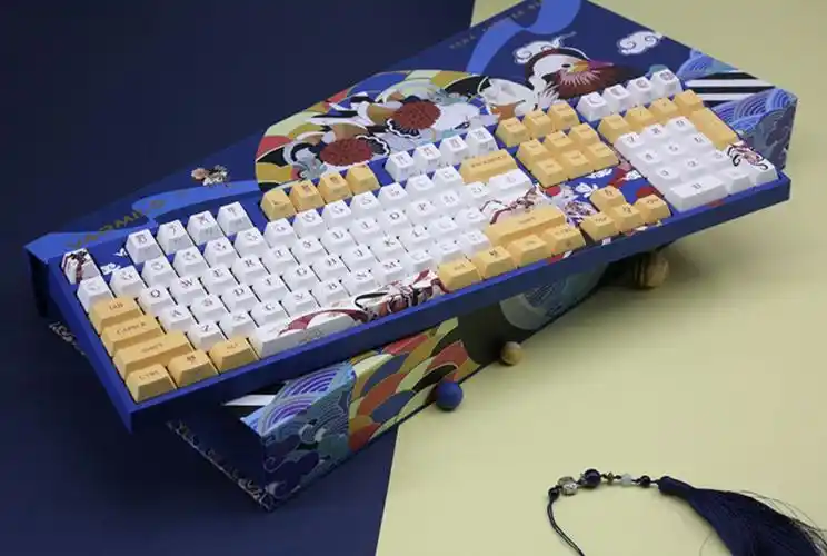 有哪些好看的适合女生的机械键盘