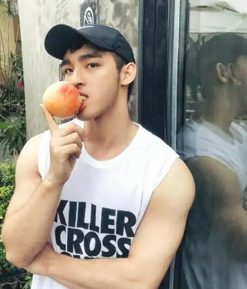 小鲜肉帅哥气质爆表的民间小鲜肉帅哥照片帅哥猛男文章小虾米