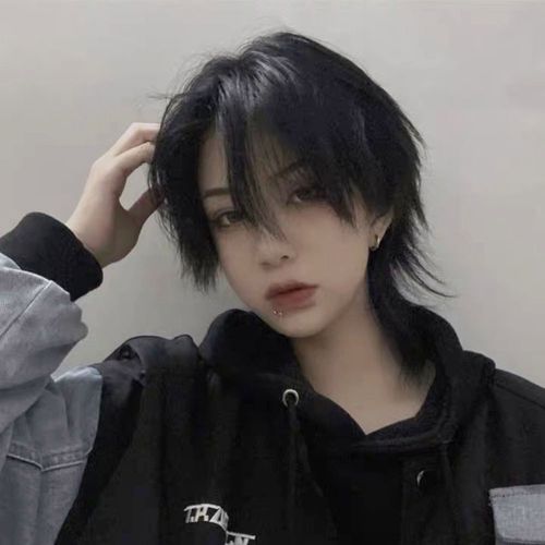 网红假发女短发狼尾头酷帅气鲻鱼头中分刘海时尚个性w自然全头套