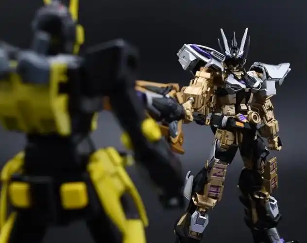 假面骑士:魔改高达thouser,再现千骑巅峰时刻,帅炸了