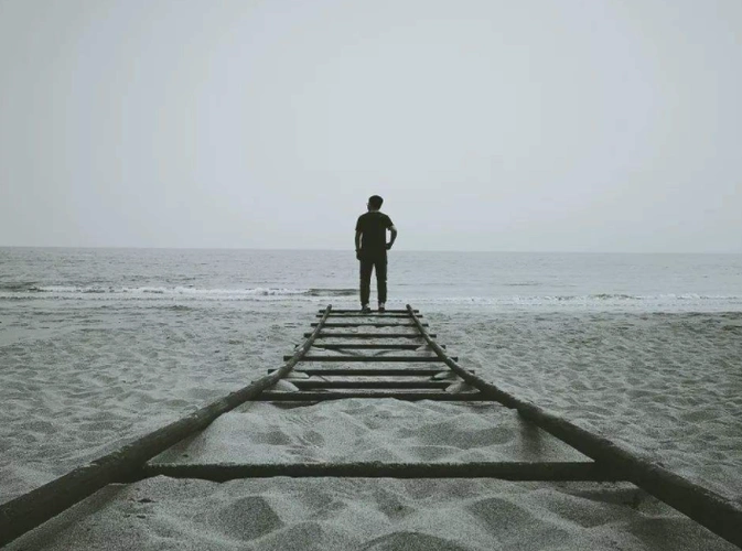 人生最难熬低谷的日子的句子人生低谷的句子说说心情