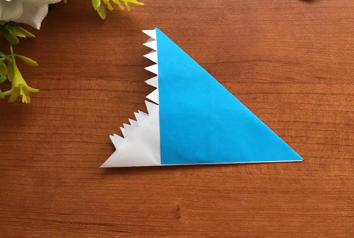 动物折纸:鲨鱼,海洋中最凶猛的一种鱼类