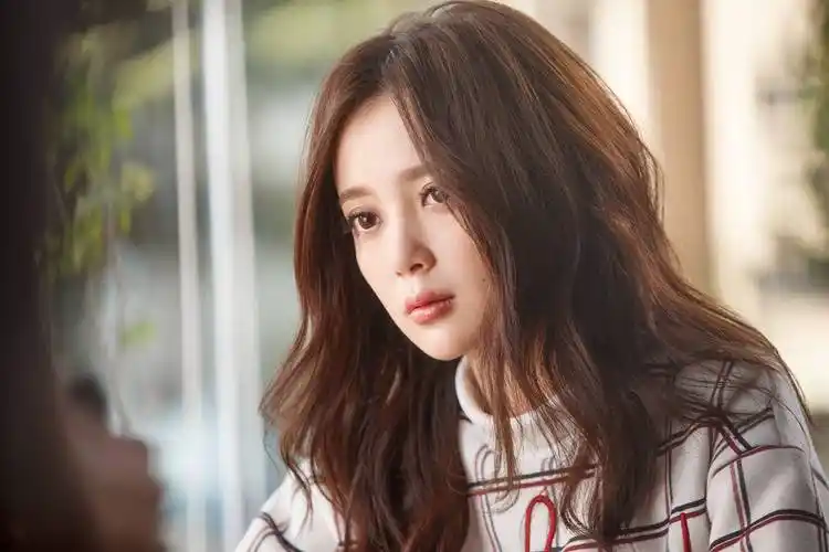 汪小敏人美歌甜翻唱笑看风云大火她的声音能否注册商标