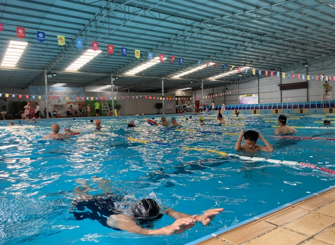 端州城区的游泳场馆已开放