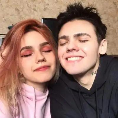 高清好看的2021最潮情侣头像欧美图片