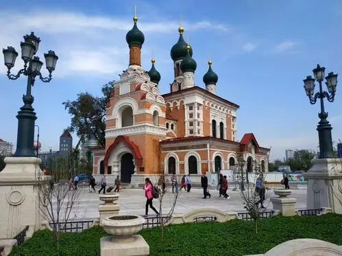 哈尔滨站,伊维尔教堂