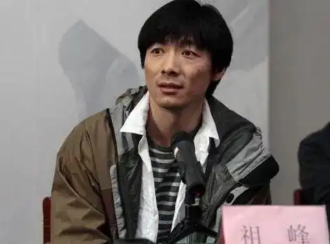 实力派演员祖峰:曾任北电老师,娶中戏刘天池,搭档孙红雷获奖