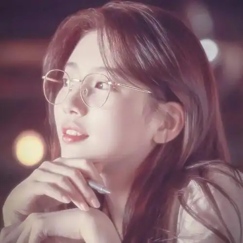 爱豆头像裴秀智1