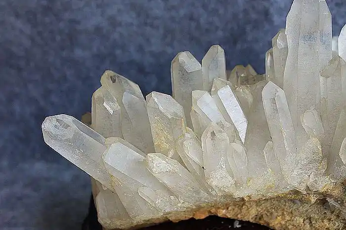 奇石 矿物晶体 水晶宝石原石 天然水晶簇标本收藏品 教学标本 水0