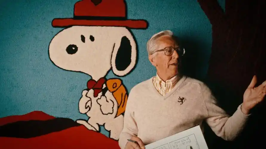 史努比身边的小男孩每个人心里都有一点点的查理布朗