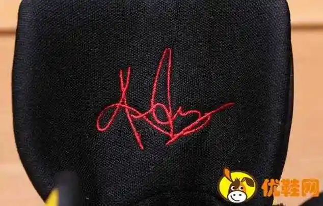 欧文3李小龙配色开箱测评kyrie3brucelee测评