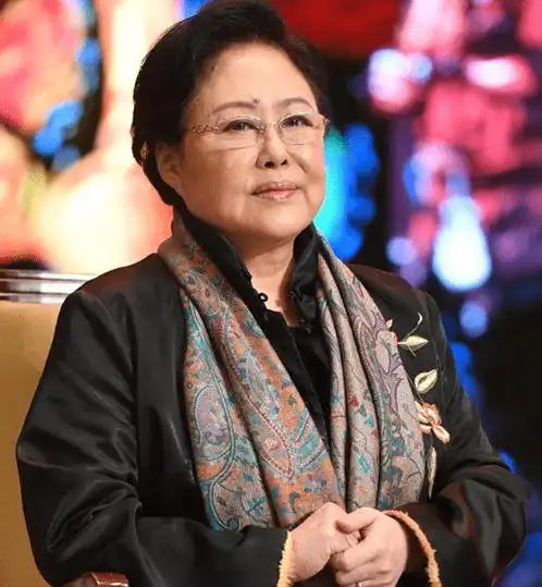 重温经典大宅门时隔21年当初主角落末客串演员成顶流