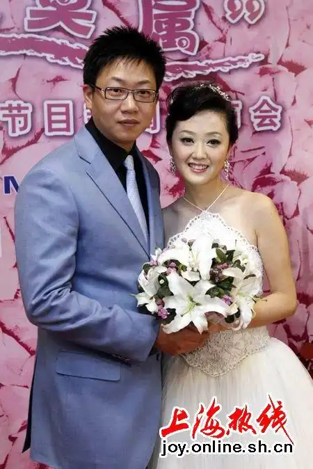 红娘倪琳披婚纱 七男相争做新郎(5)_婚纱摄影