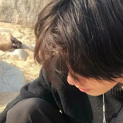 高质量不露脸男生头像图片大全好看的头像男帅气阳光少年