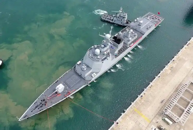 中国海军将"米涅拉尔"发扬光大,图为使用同类雷达的052d驱逐舰