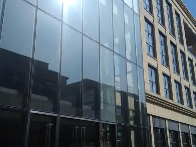 隐框玻璃幕墙_北京精捷建筑装饰