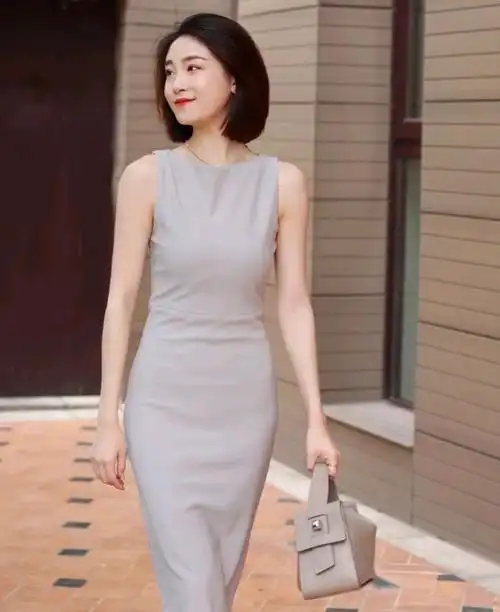 精致女人怎么能少得了连衣裙穿搭呢优雅的穿搭风格会很有气质