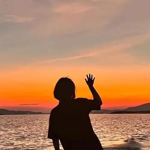 好看的女生背影头像之短发女孩,我来兑现承诺啦