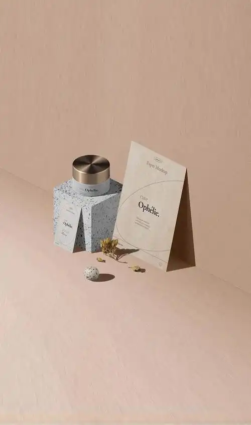 白色系列时尚高端护肤品产品包装设计大字会分享