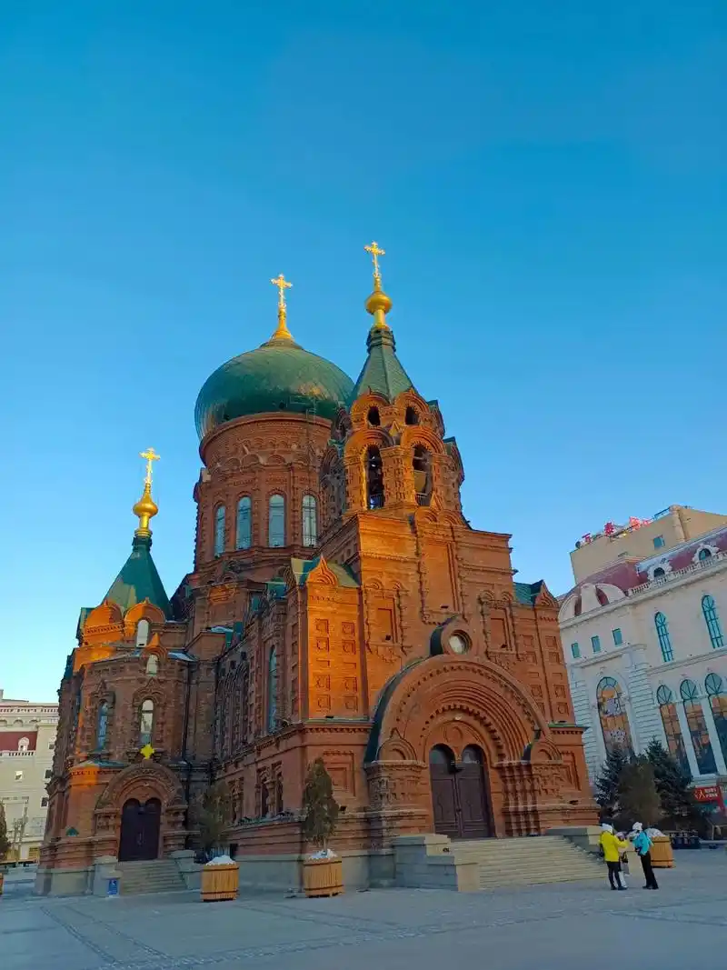 美丽哈尔滨.解封了.美丽黑龙江哈尔滨冰城.大雪人 - 抖音