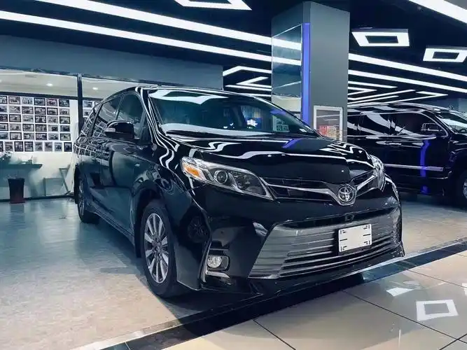 丰田塞纳豪华商务价格行情