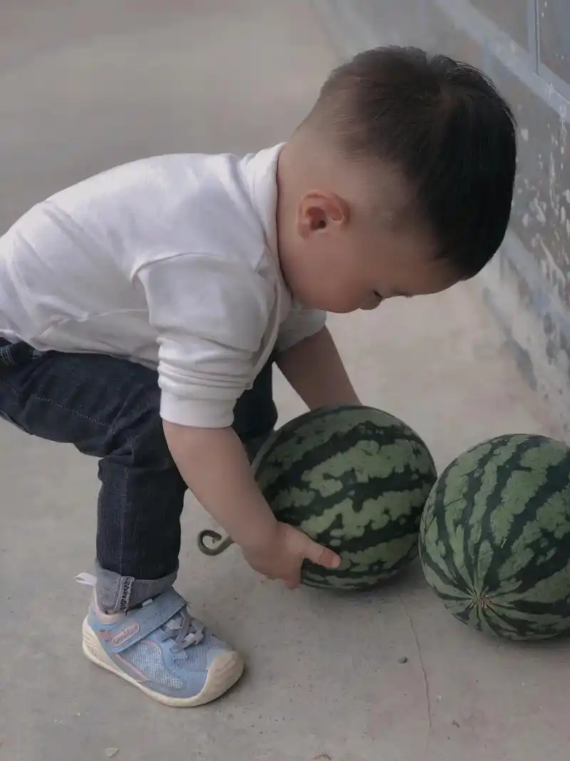 婆婆和王先生想让我出去挣钱,把孩子放老家,简直是搞笑  我要 - 抖音