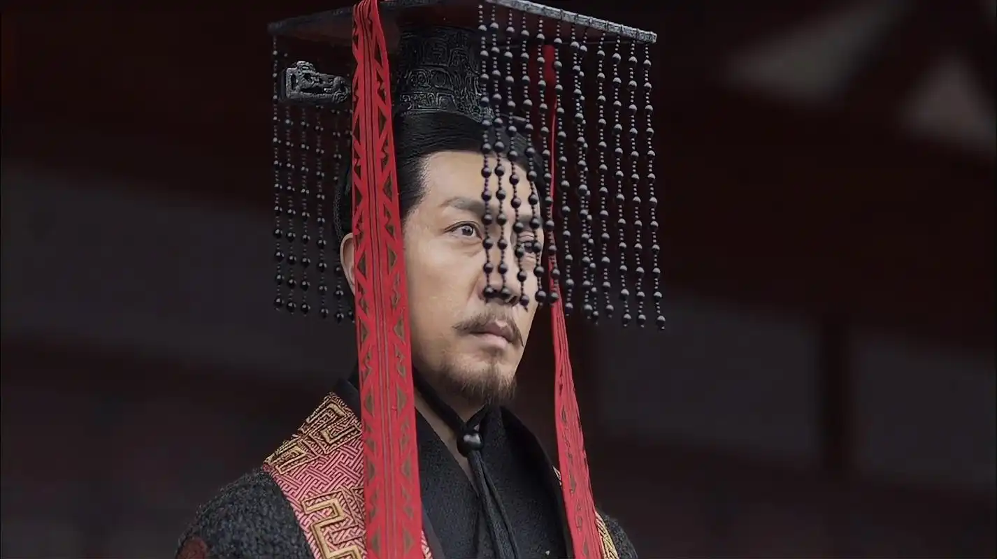 《大秦赋》精彩片段,嫪毐赵姬之事败露后,欲勾结外援谋反