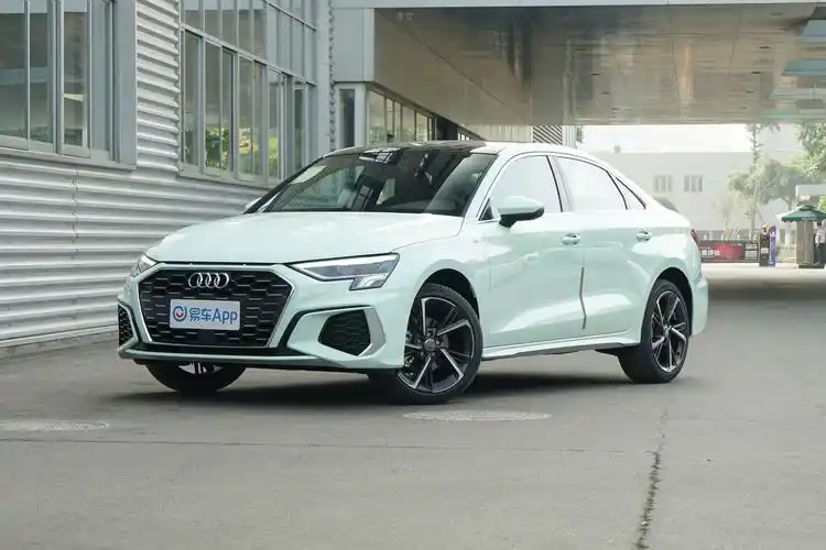 2021款奥迪a3a3llimousine35tfsi时尚致雅型
