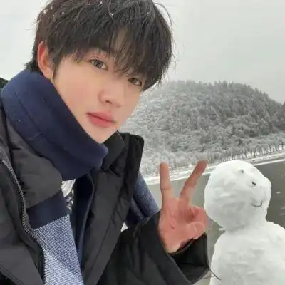 头像图片男生霸气冷酷高冷超拽 气质男头真人高清微信头像大全_男生