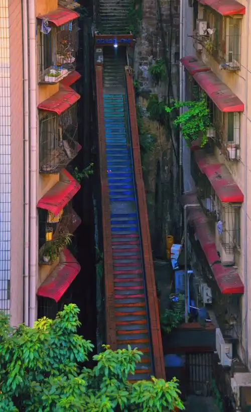 还在找重庆宝藏打卡地? 这些"隐秘的角落"都帮你翻出来了! - 知乎