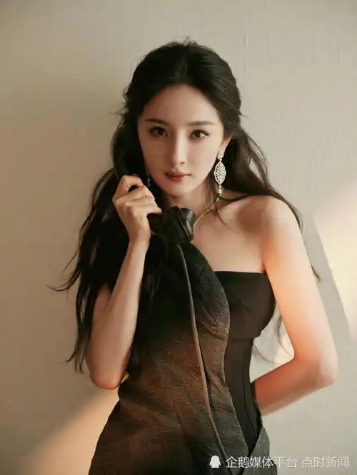 杨幂黑粉被强执1万