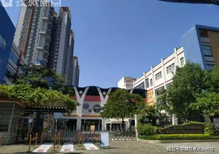 保利悦公馆售楼处电话_24小时电话|广州保利悦公馆首页网站_售楼处